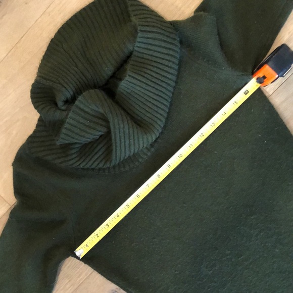 London Times Dark Green Sweater Dress - Picture 7 of 9